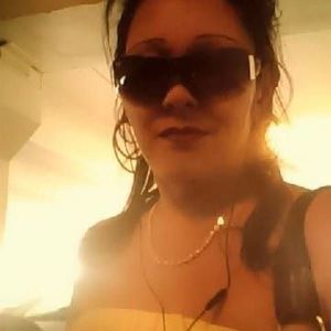 Meet your Posher, Leeann